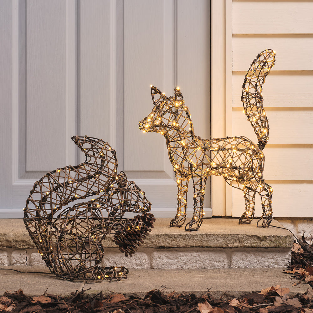 2er-Set Sherwood Rattan LED-Gartenfiguren Fuchs & Eichhörnchen mit 160 LEDs & Timer beleuchtet