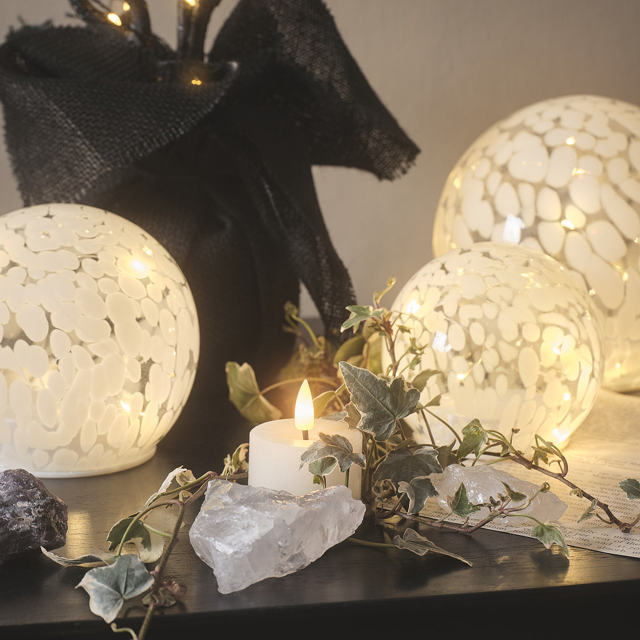 3er Set LED-Glaskugeln mit Timer aus Konfettiglas beleuchtet