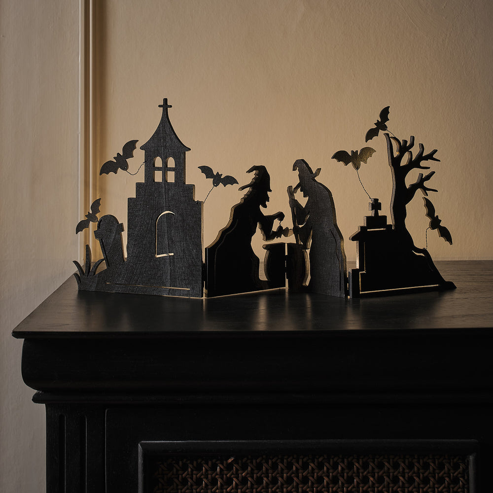 Brühende Hexen LED-Halloween-Fensterdeko mit Timer beleuchtet