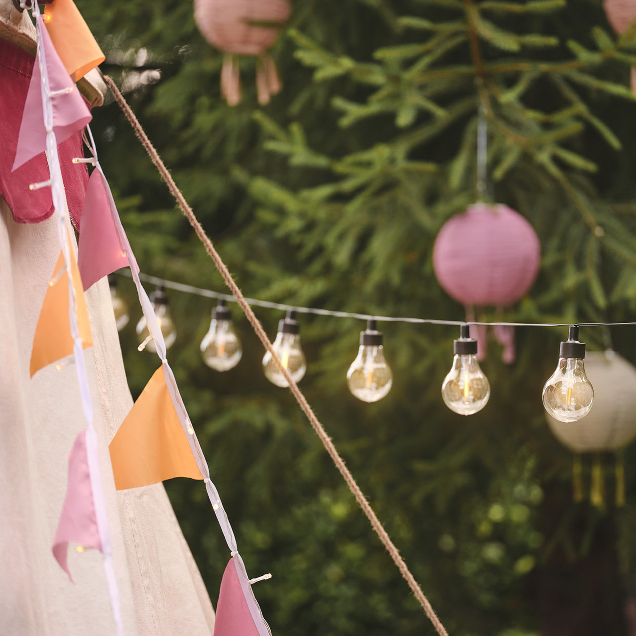 20er LED Solar Party Lichterkette Retro