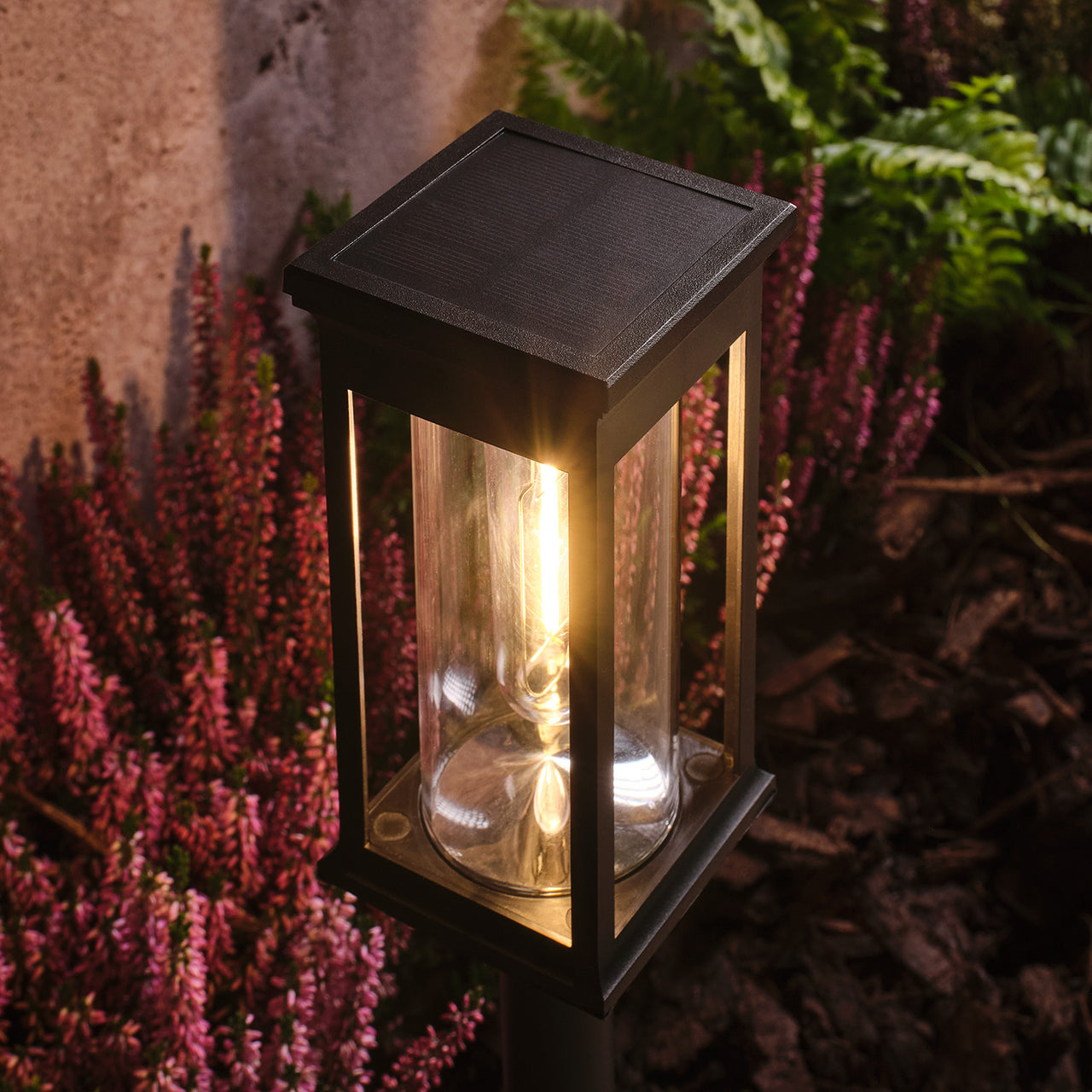 2er-Set "Cragside" Solar-Gartensteckleuchten mit warmweißer LED