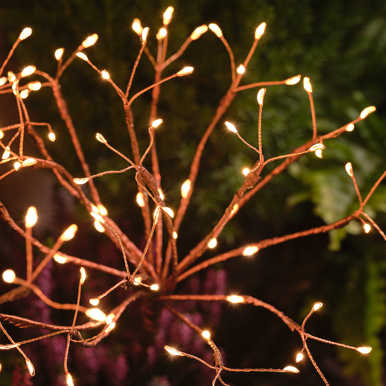 Solar Gartenstecker "Feuerwerk" mit warmweißen LEDs Nahaufnahme