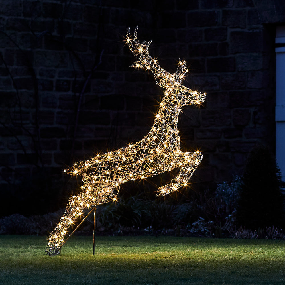Springendes Solar-LED-Rentier Hirsch L Harlow