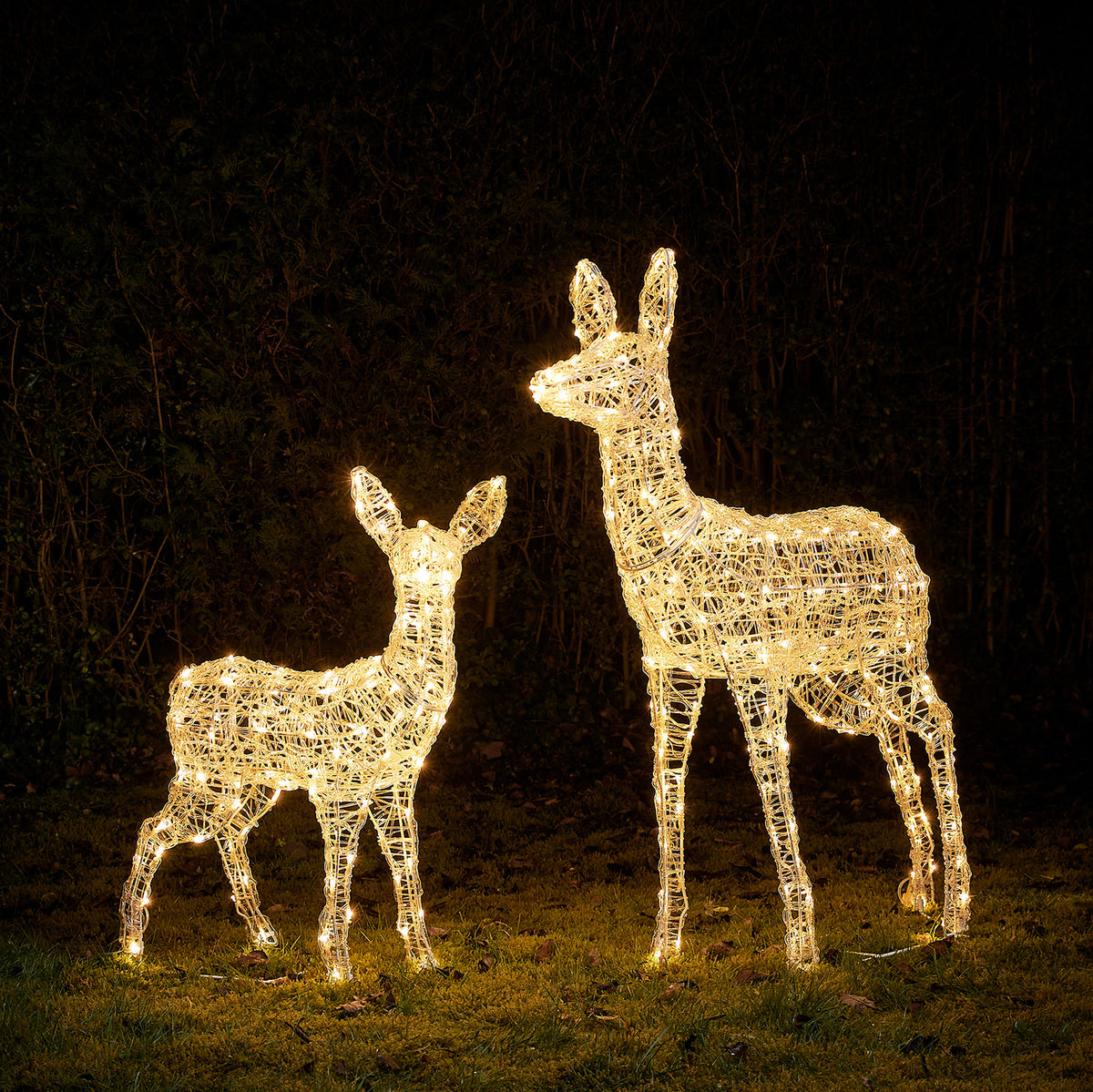 2er-Set Bicolor Solar-LED-Rentiere Hirschkuh und Rehkitz L Swinsty aus Acryl