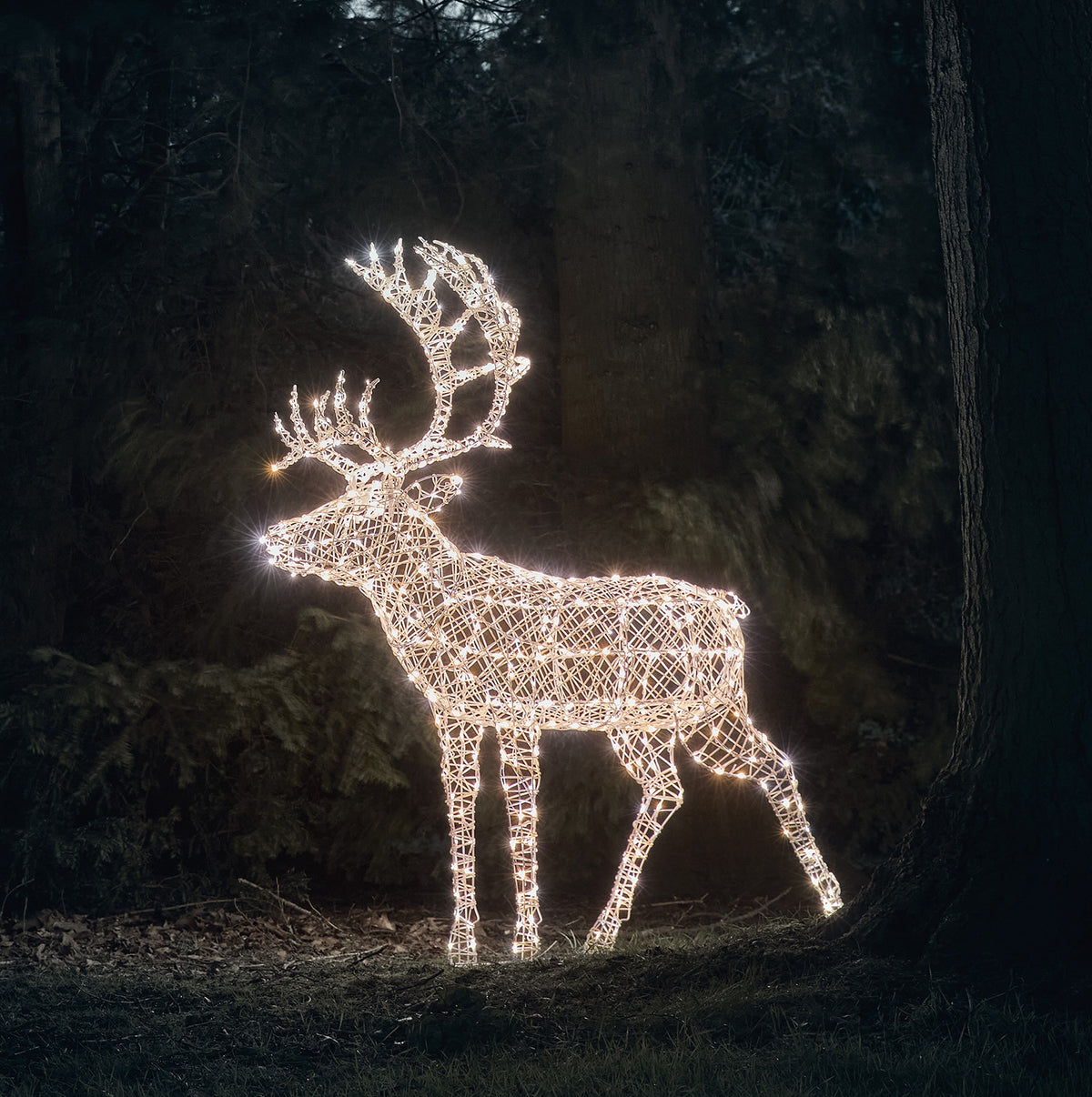 Weißes Solar-LED-Rentier Arkendale 180 cm mit zweifarbigen LEDs und Fernbedienung
