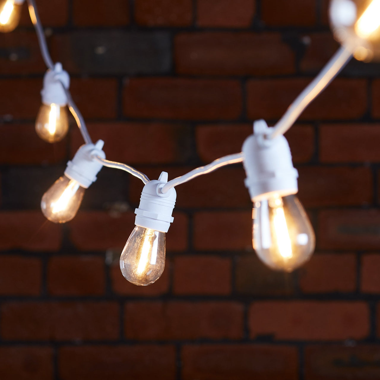 Ultimate Connect 90m 180er LED Lichterkette Glühbirnen warmweiß koppelbar weißes Kabel