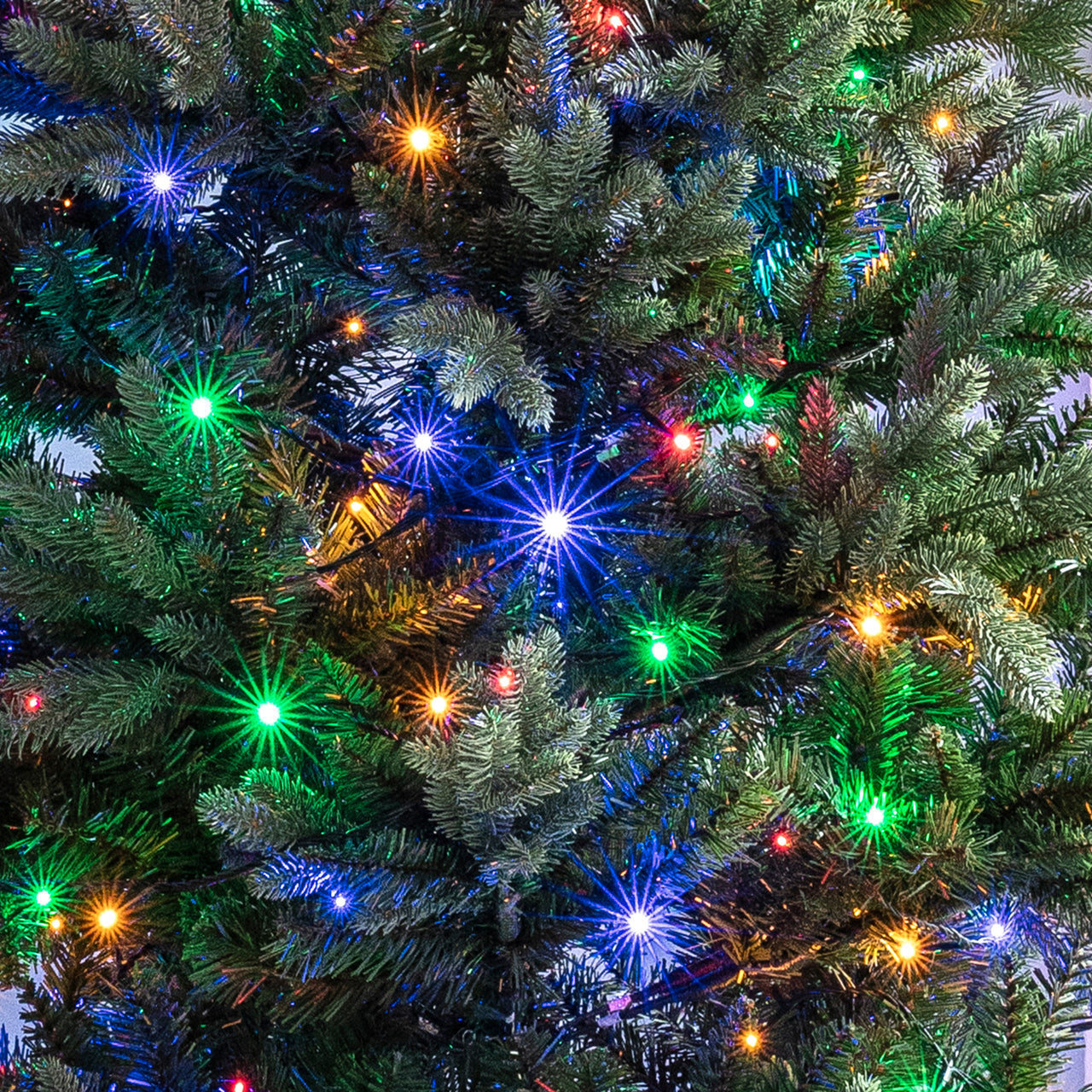 Essential Connect 50m 500er LED Lichterkette bunt koppelbar grünes Kabel
