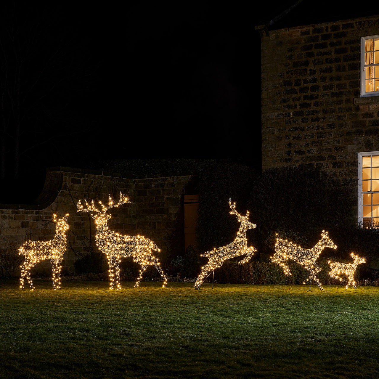 3er Set springende LED-Rentierfamilie L Harlow