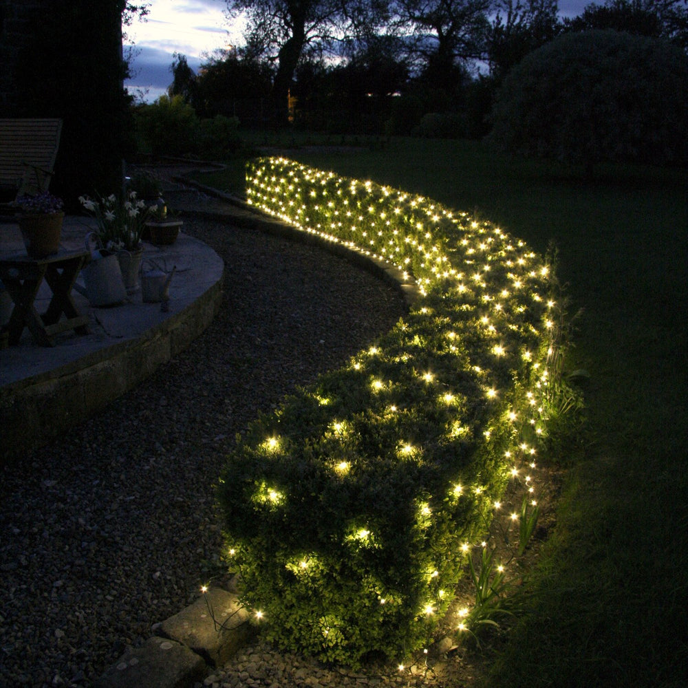 Core Connect 8m x 2m 560er LED Lichternetz warmweiß koppelbar grünes Kabel