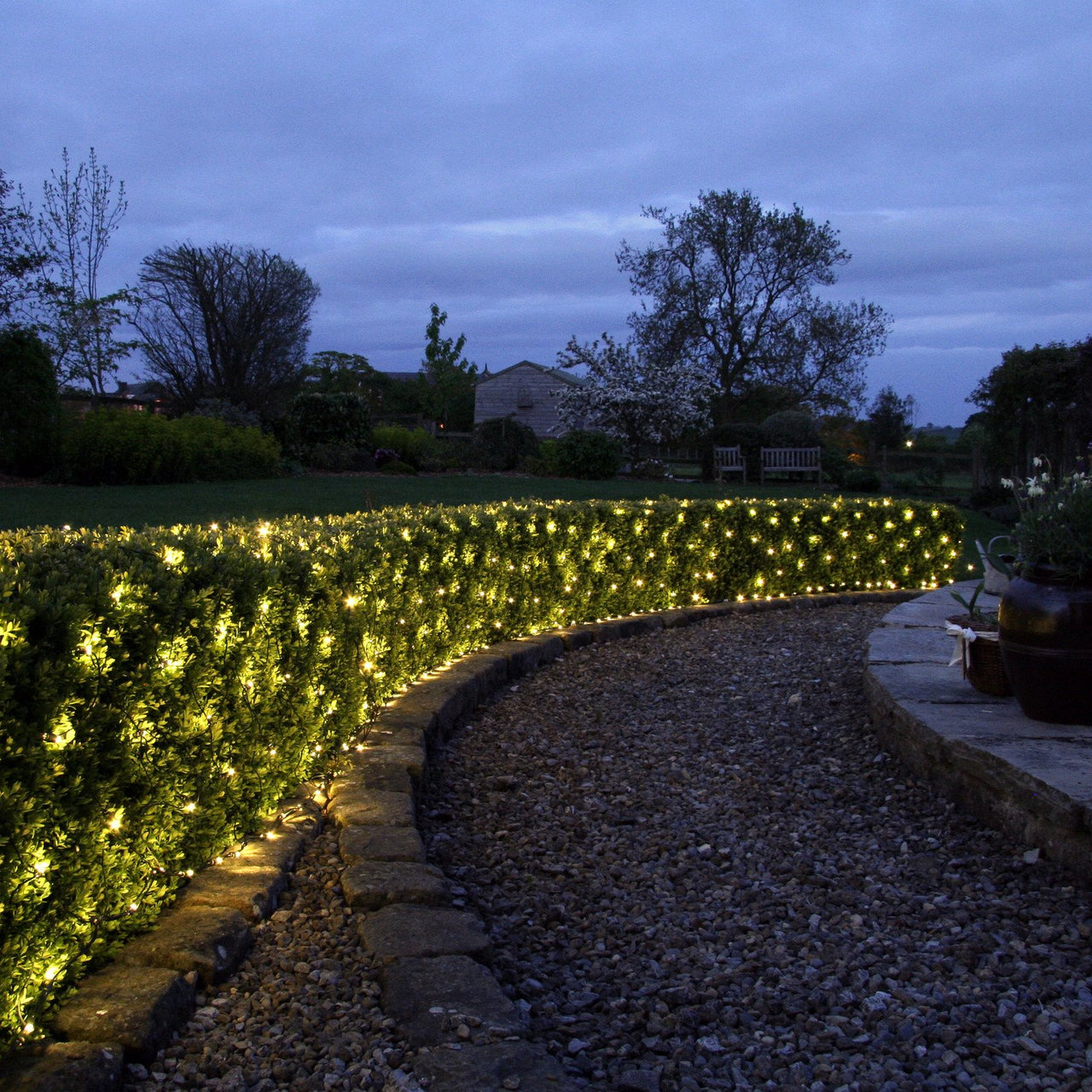Core Connect 6m x 2m 420er LED Lichternetz warmweiß koppelbar grünes Kabel