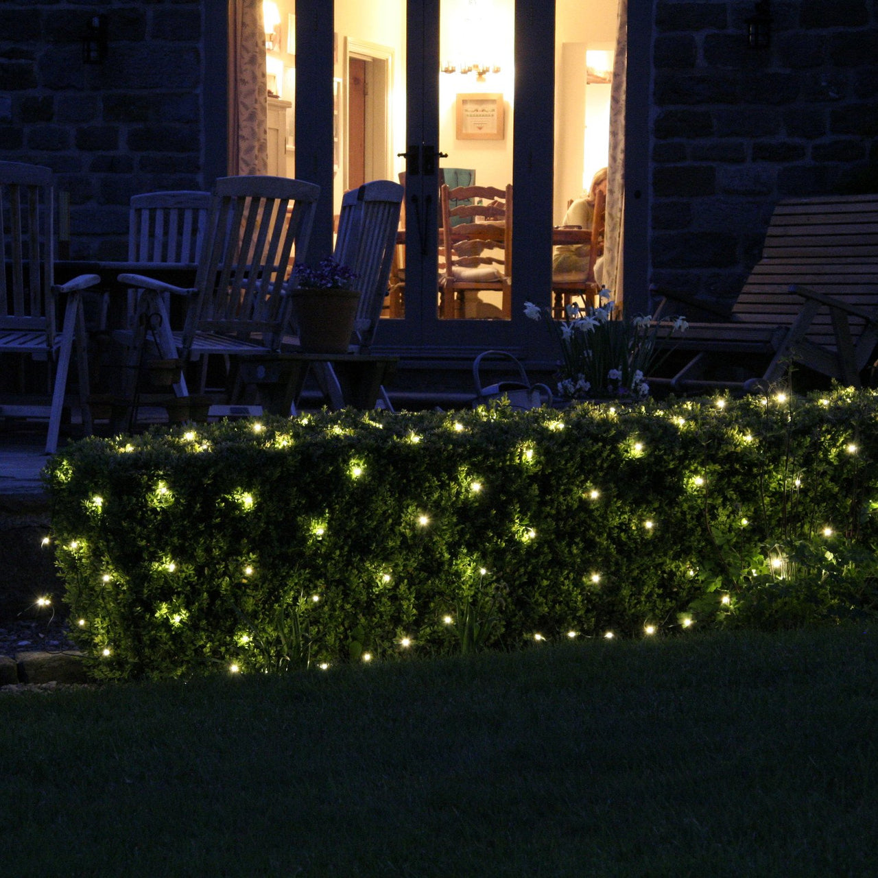 Core Connect 6m x 2m 420er LED Lichternetz warmweiß koppelbar grünes Kabel