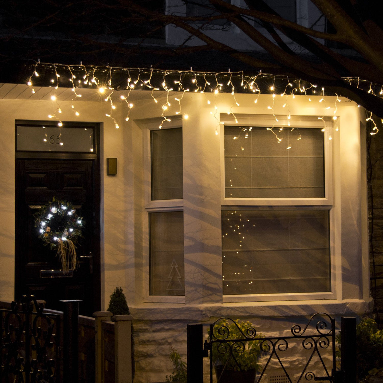 Core Connect 22m 704er LED Eiszapfen Lichterkette warmweiß koppelbar transparentes Kabel