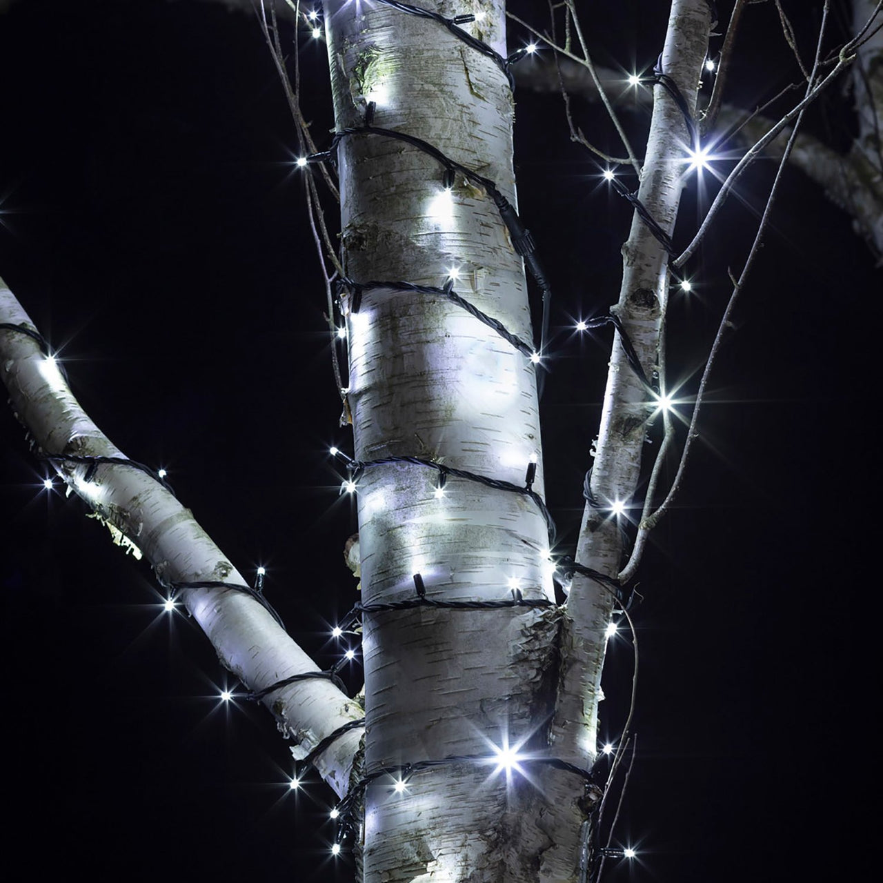 190m 1900er LED Lichterkette weiß koppelbar schwarzes Kabel Pro Serie
